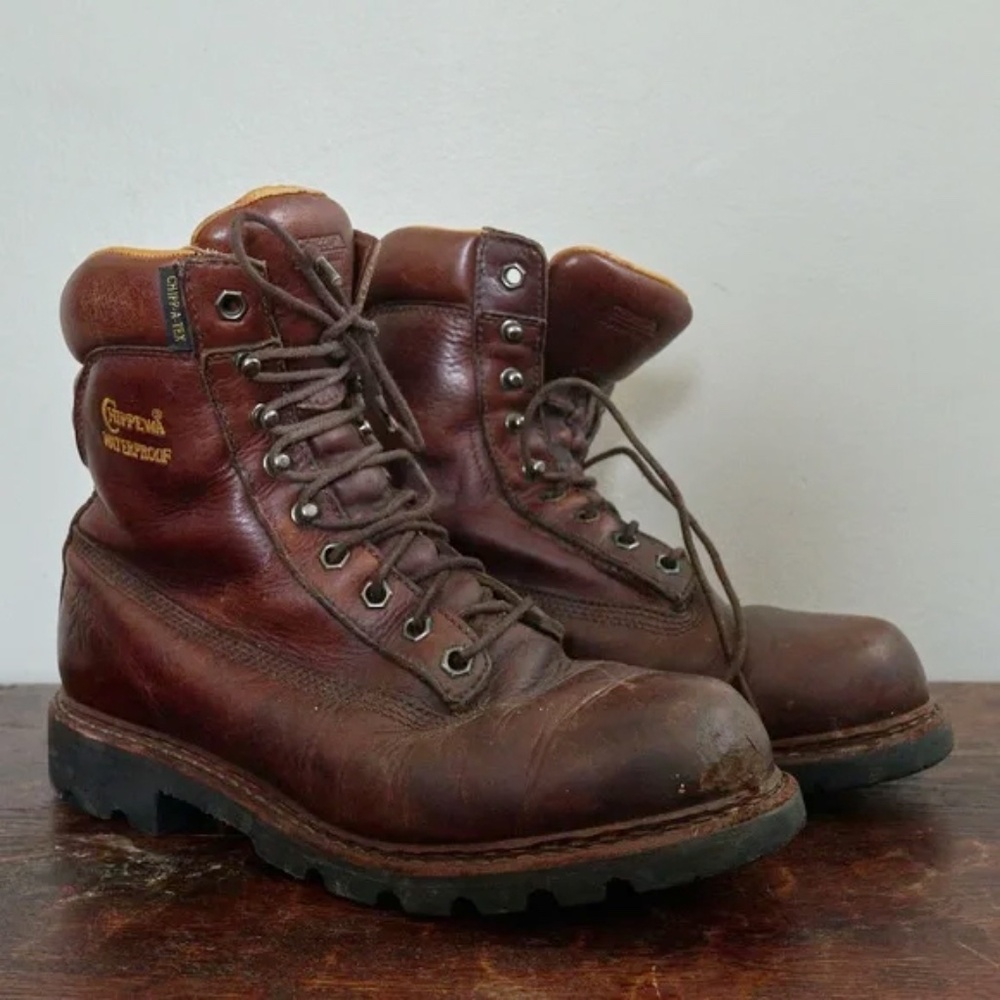 Mens Chippewa Waterproof Boots - Vibram Soles - 9W - +Thinsulate